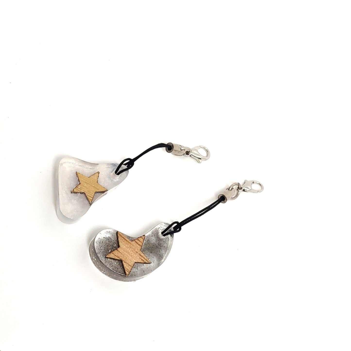 Wood Star Resin Abstract Adornment Set Shimmering Back & White