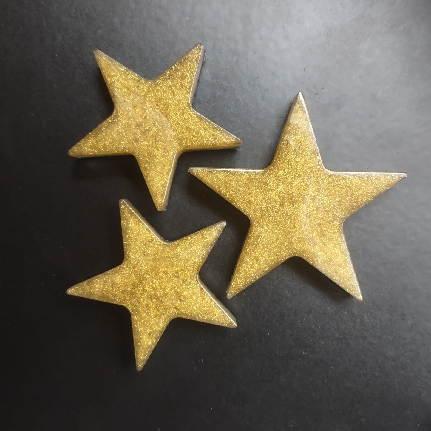 Star Resin Magnet Set Dark Gold Black Back